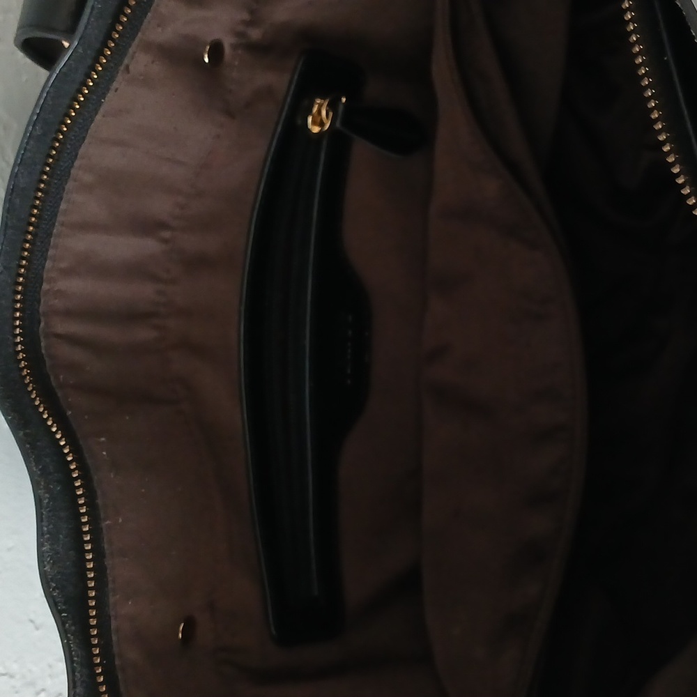 Kattee Leather Tote - Picture 11 of 16